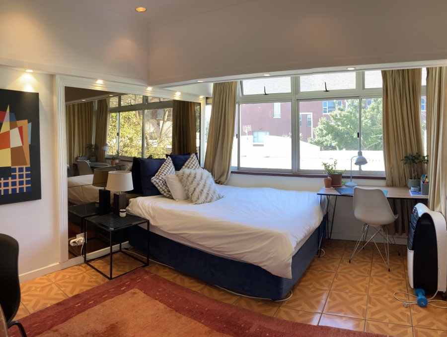 0 Bedroom Property for Sale in Sea Point Western Cape